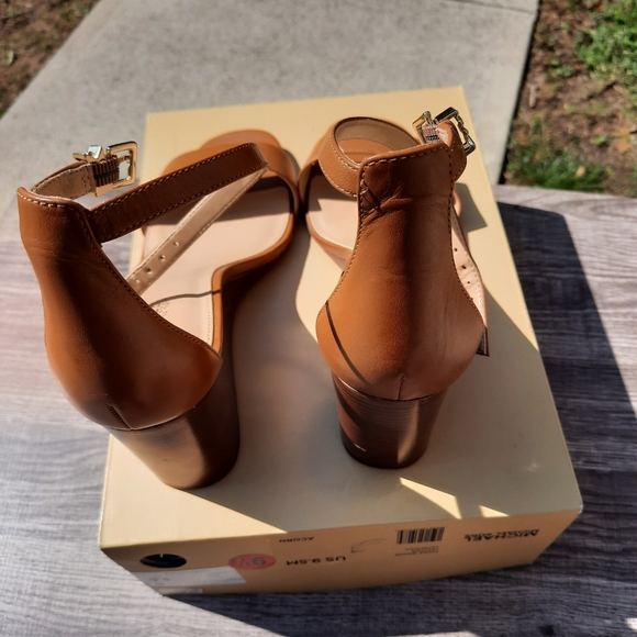 Women's Michael Kors wedge sandal - Picture 4 of 6